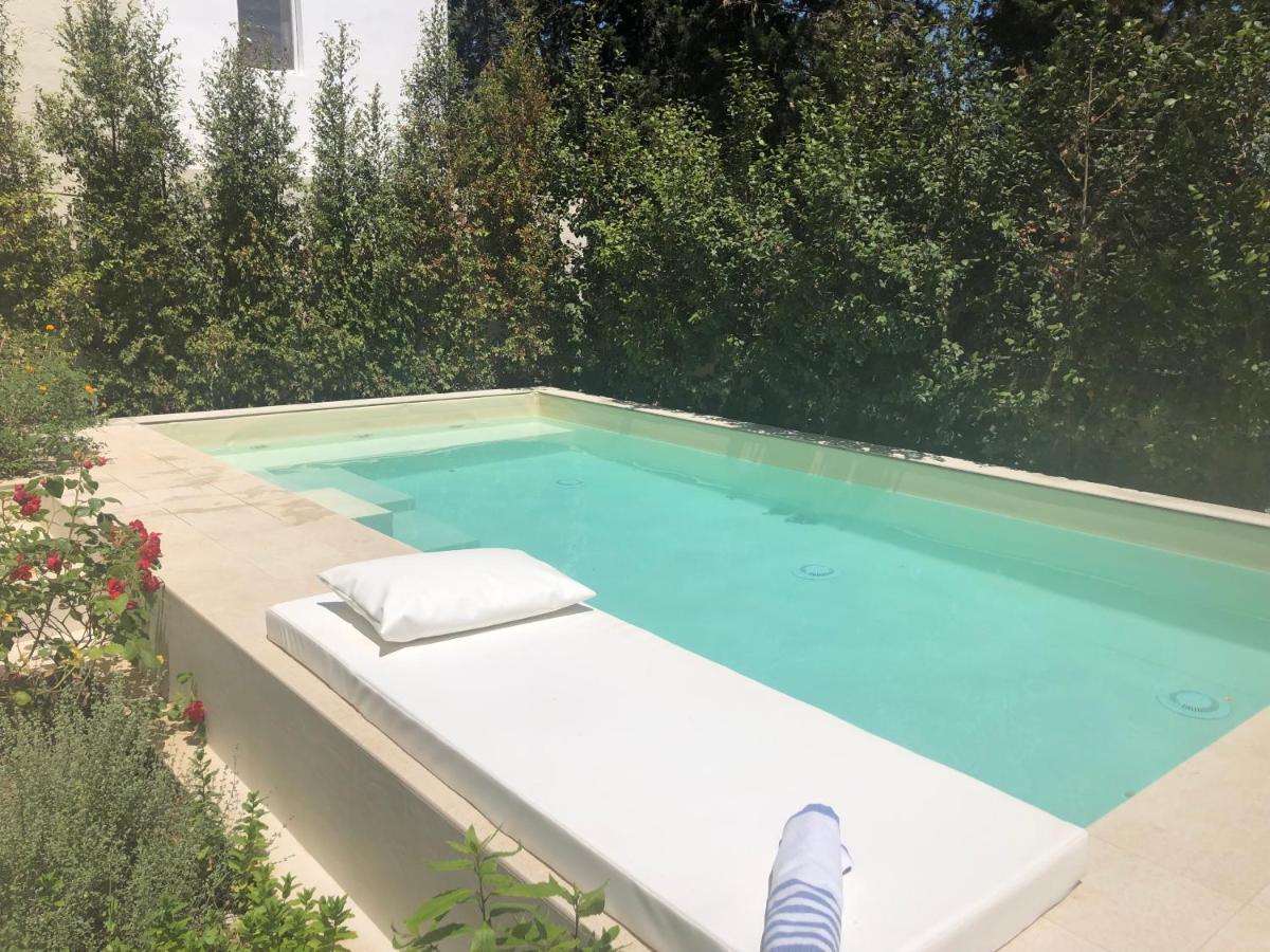 Carlo V - Con Piscina E Giardino Privati Leilighet Lecce Eksteriør bilde